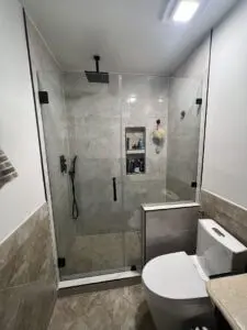 Knee-wall Shower Door