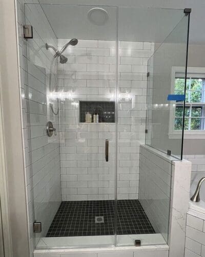 Knee-wall Shower Door