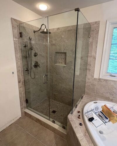 Knee-wall Corner Shower Door