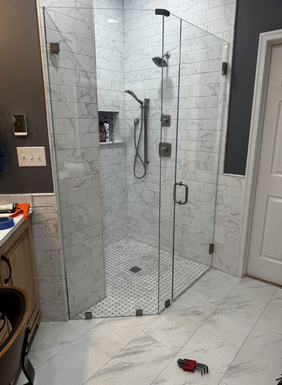 Frameless Angle Shower Door